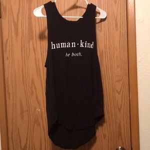 Black muscle tee
